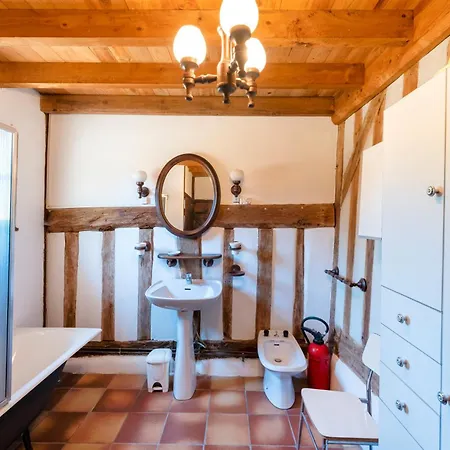 Petit Chantalaoude Vakantiehuis Sabres